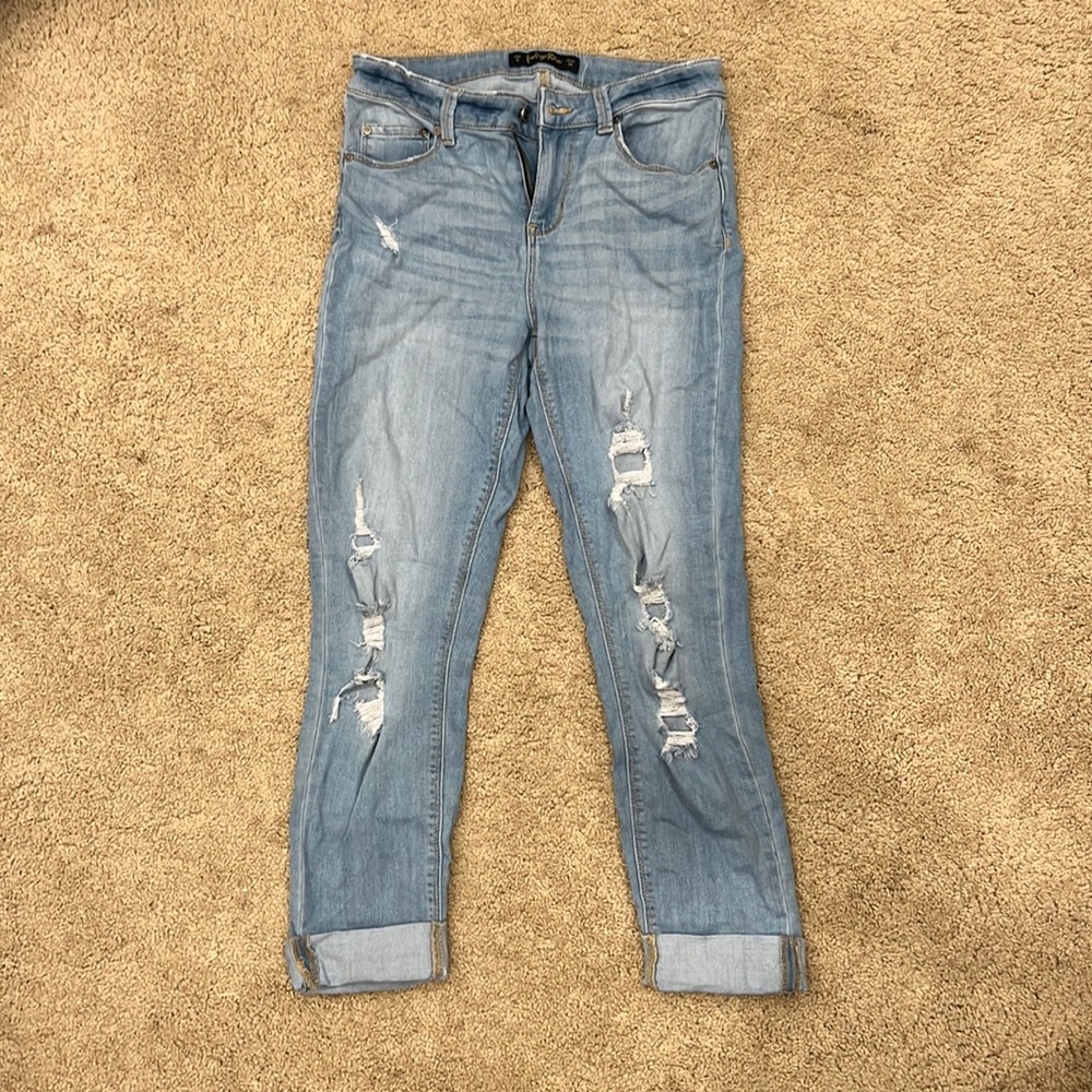 Size 9 distressed skinny jeans